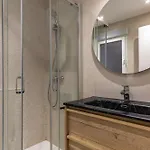 Park Iii With Parking By Aston * Bilbao